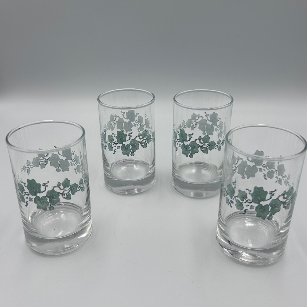 Corelle English Ivy Juice Glasses Set of 4 Clear Green Leaf Pattern 4oz